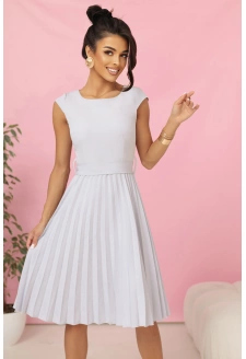 311-20 LILA Plisowana sukienka z krótkim rękawkiem i paskiem - SZARA