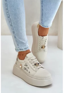 Skórzane Sneakersy Damskie Na Platformie Z Przypinkami I Napisem Vinceza 89102 Beżowe